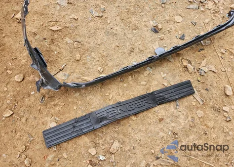 2010 Ford Ranger from USA, damaged, VIN 1FTKR1AD1APA72548